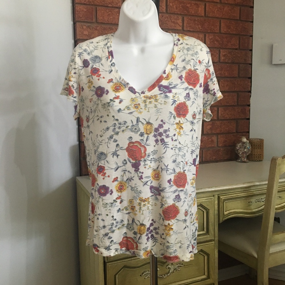 Urban Outfitters Floral T-Shirt